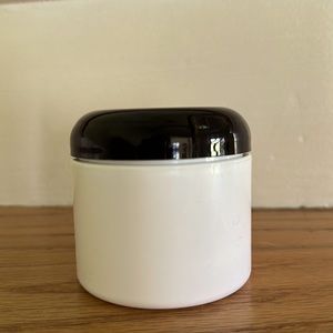 Bulk box of 75+ Cosmetic jars 4 oz